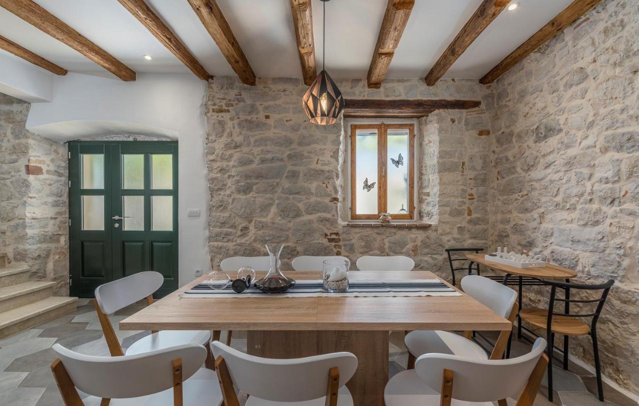 Beautiful Stone House - Villa Parentium With Private Pool Dračevac 外观 照片