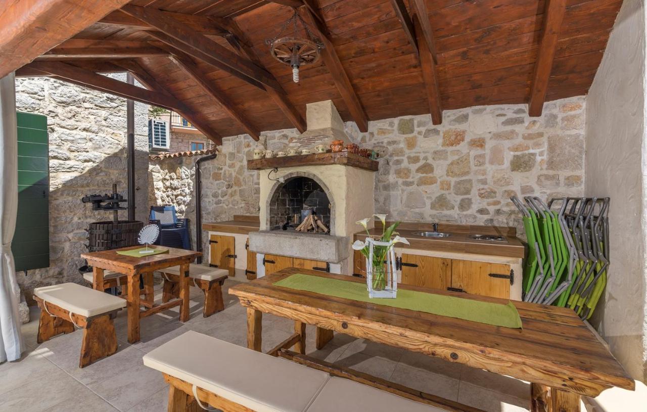 Beautiful Stone House - Villa Parentium With Private Pool Dračevac 外观 照片