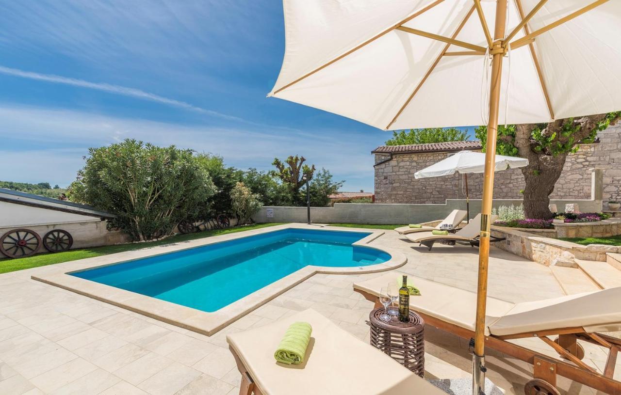Beautiful Stone House - Villa Parentium With Private Pool Dračevac 外观 照片