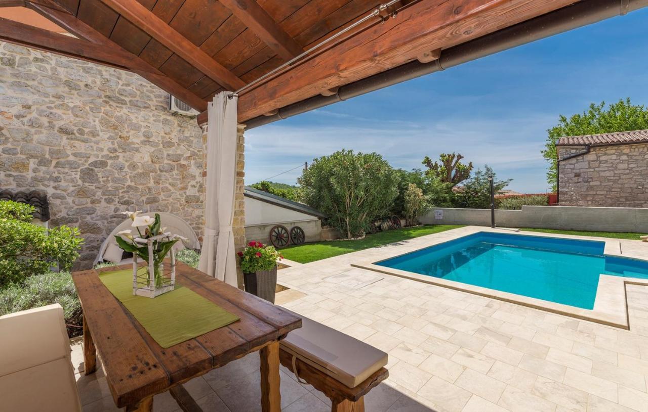 Beautiful Stone House - Villa Parentium With Private Pool Dračevac 外观 照片
