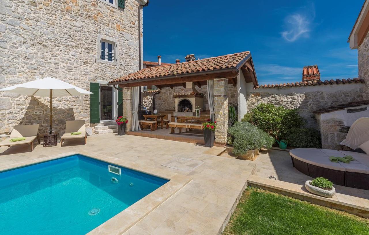 Beautiful Stone House - Villa Parentium With Private Pool Dračevac 外观 照片